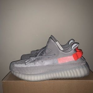 Yeezy boost 350 V2 “taillight”